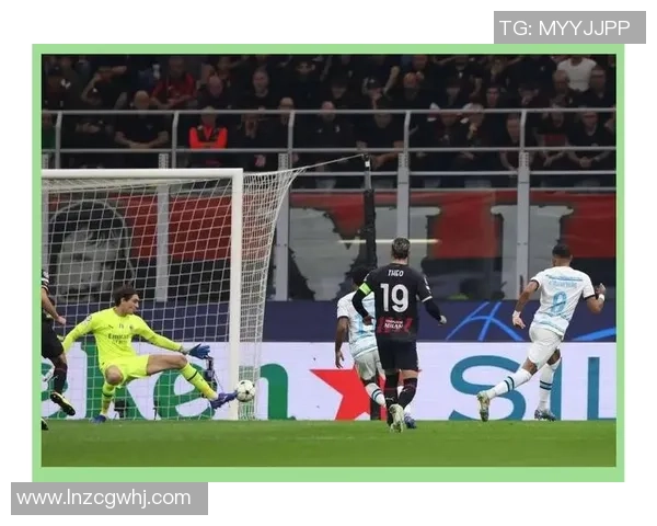 欧冠大战：拜仁逆转尤文图斯6-2引发争议判罚全场沸腾