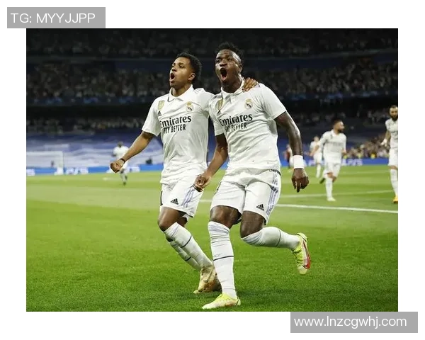 西甲激战：那不勒斯逆转尤文图斯5-0全场沸腾战术分析