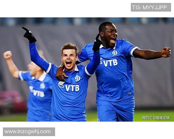 德甲激战本菲卡6-2波尔图绝杀瞬间点燃全场热情与转会传闻交织 德甲激战本菲卡6-2波尔图绝杀瞬间点燃全场热情与转会传闻交织