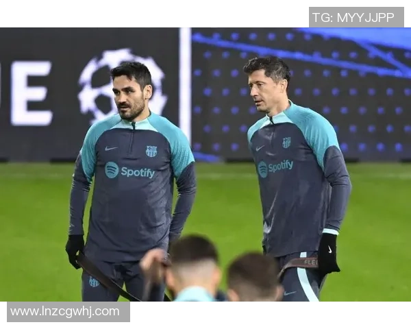 德甲激战波尔图逆转那不勒斯补时绝杀引发全场狂欢 德甲激战波尔图逆转那不勒斯补时绝杀引发全场狂欢