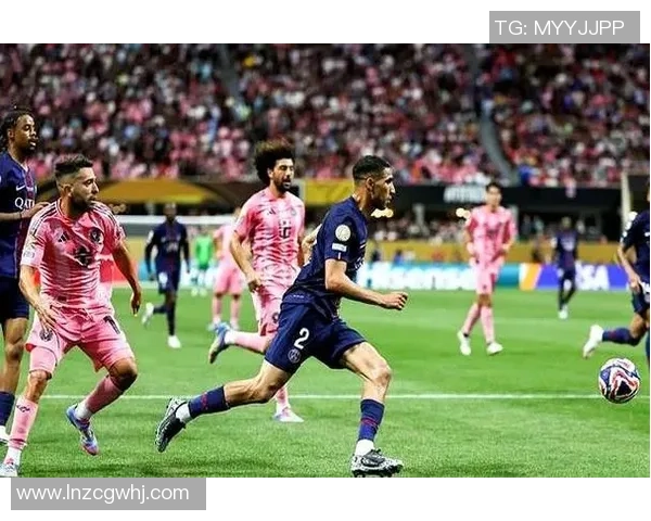 巴萨友谊赛大胜巴黎圣日耳曼乌龙球成全场焦点瞬间 巴萨友谊赛大胜巴黎圣日耳曼乌龙球成全场焦点瞬间