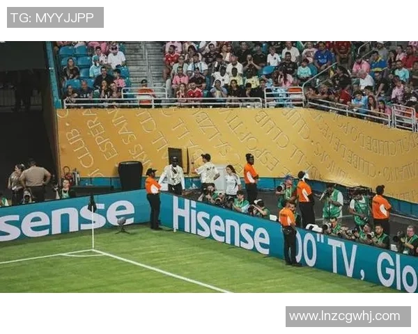 中超热战：多特蒙德小胜马竞引发转会风波全场沸腾